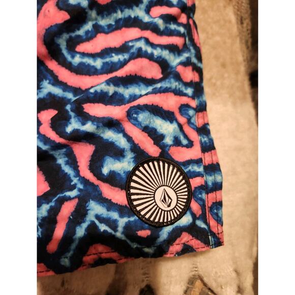 Volcum Men's Board Shorts L - Picture 1 of 4